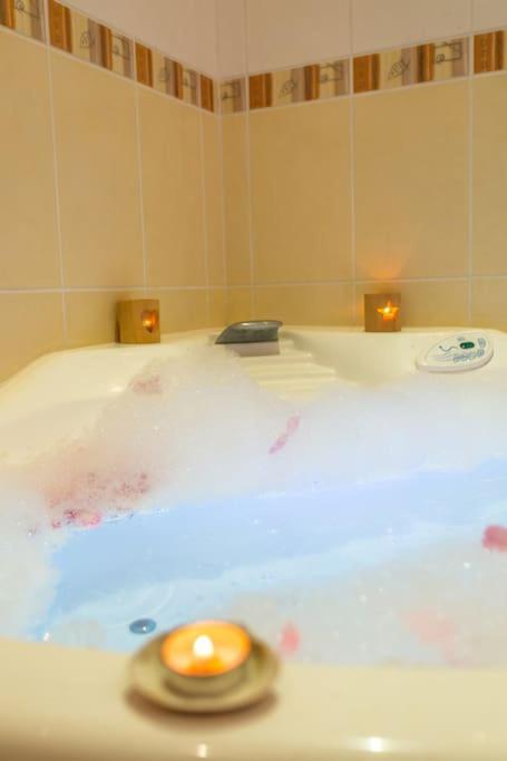 Bed and Breakfast Les Anges Oneux Esterno foto